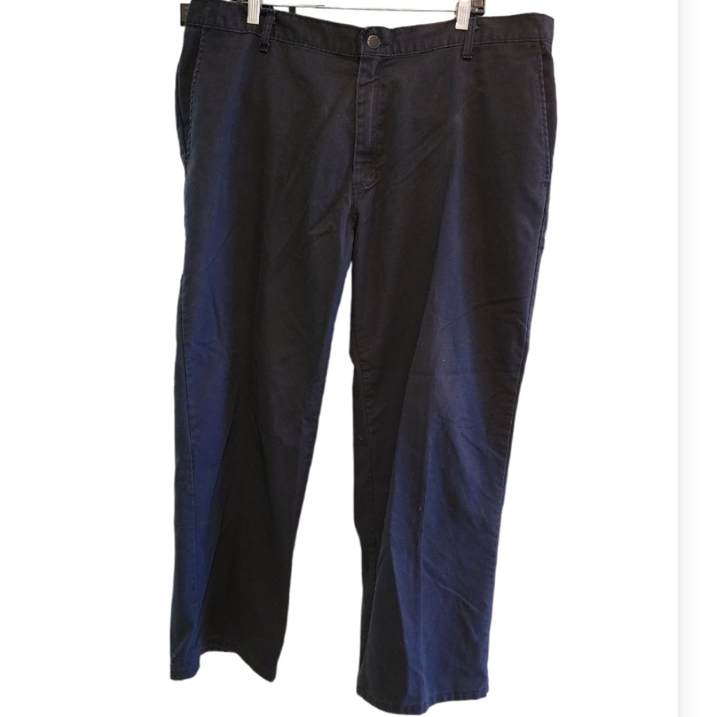 Preowned Black Dickies Pants